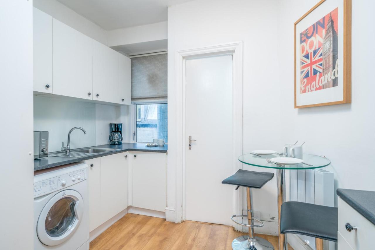 Soho & Covent Garden Apartment, Sleeps 3 Londres Exterior foto